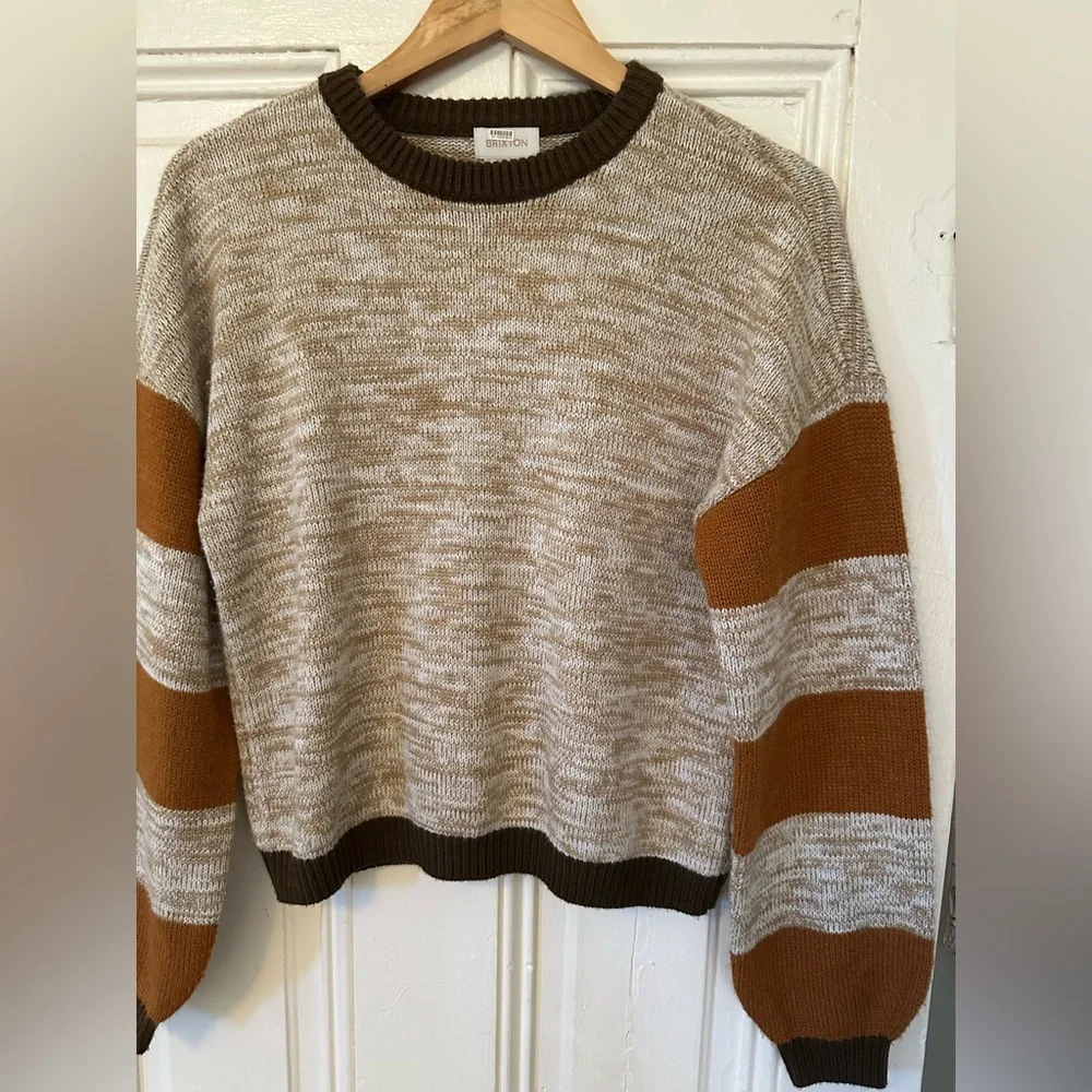 Sold - Picture 3 of 10